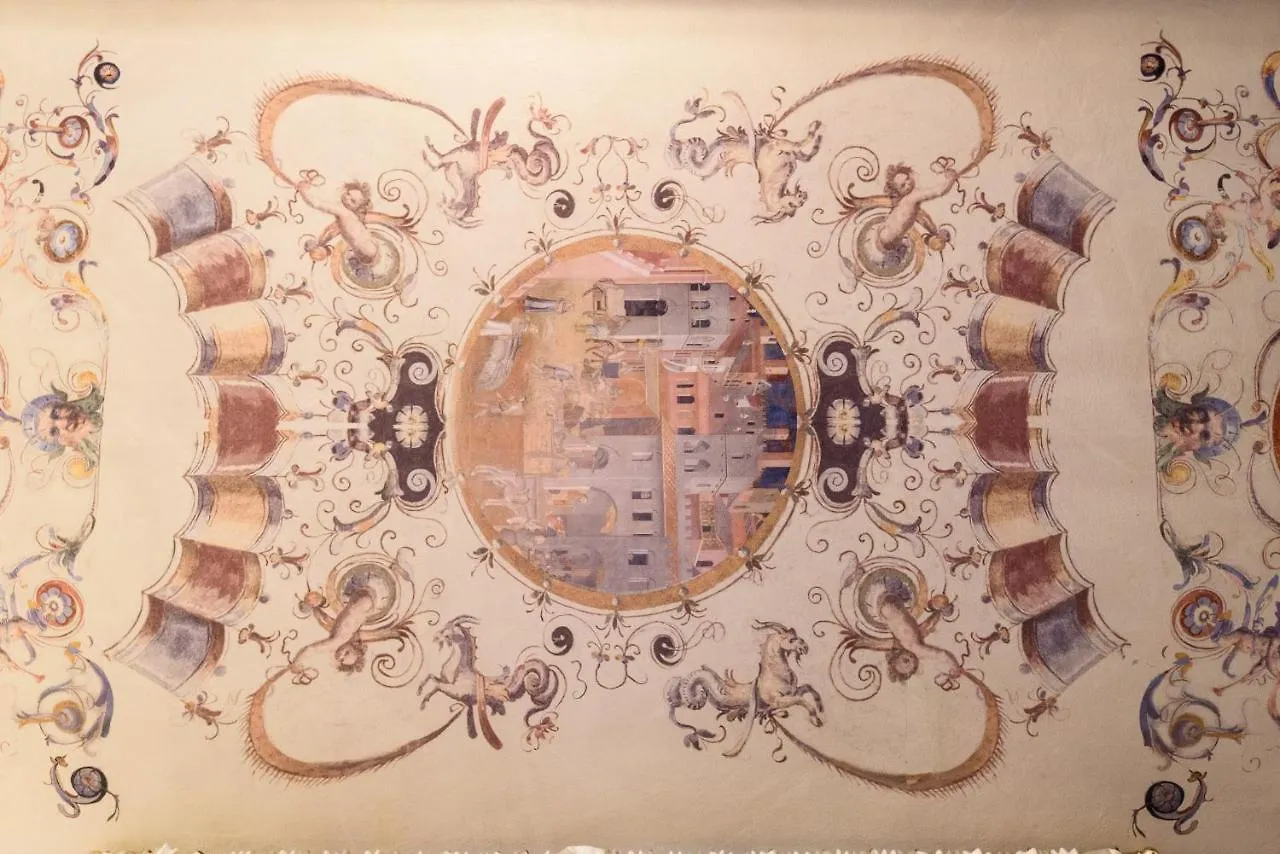 Domus Nannini Spa - L' Arco Di Matteotti Sienne Italie